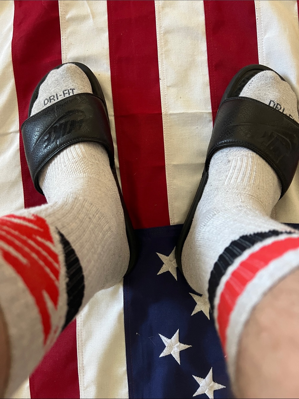 Nike slides - Picture 9 of 9